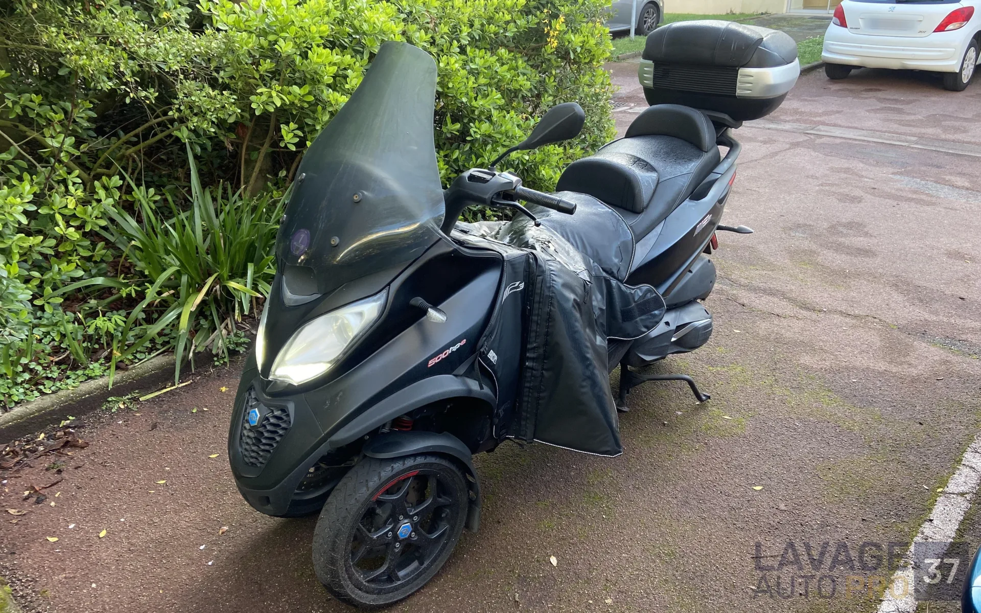 Nettoyage Exterieur Piaggio MP3 - Avant