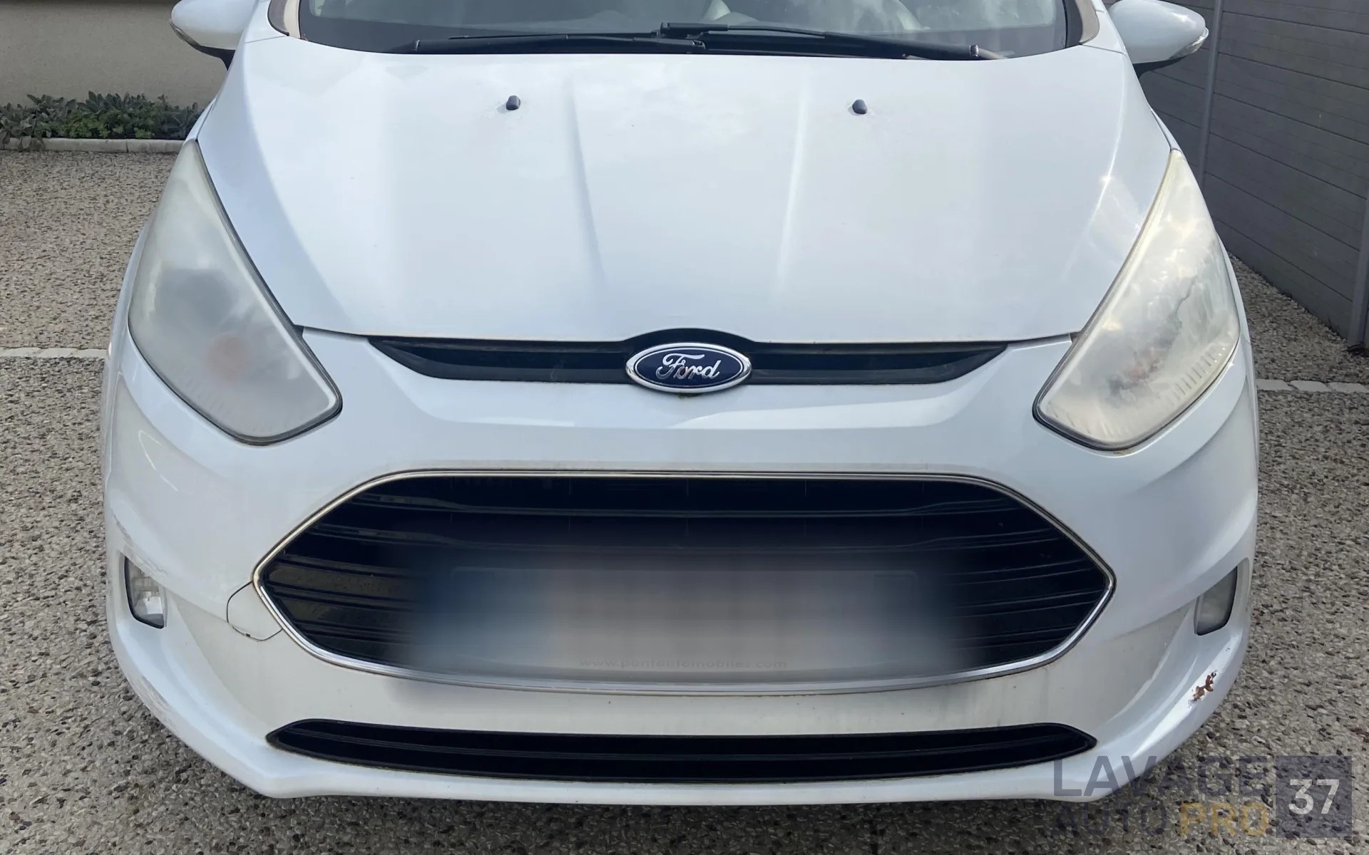 Phares de Ford C-Max - Avant